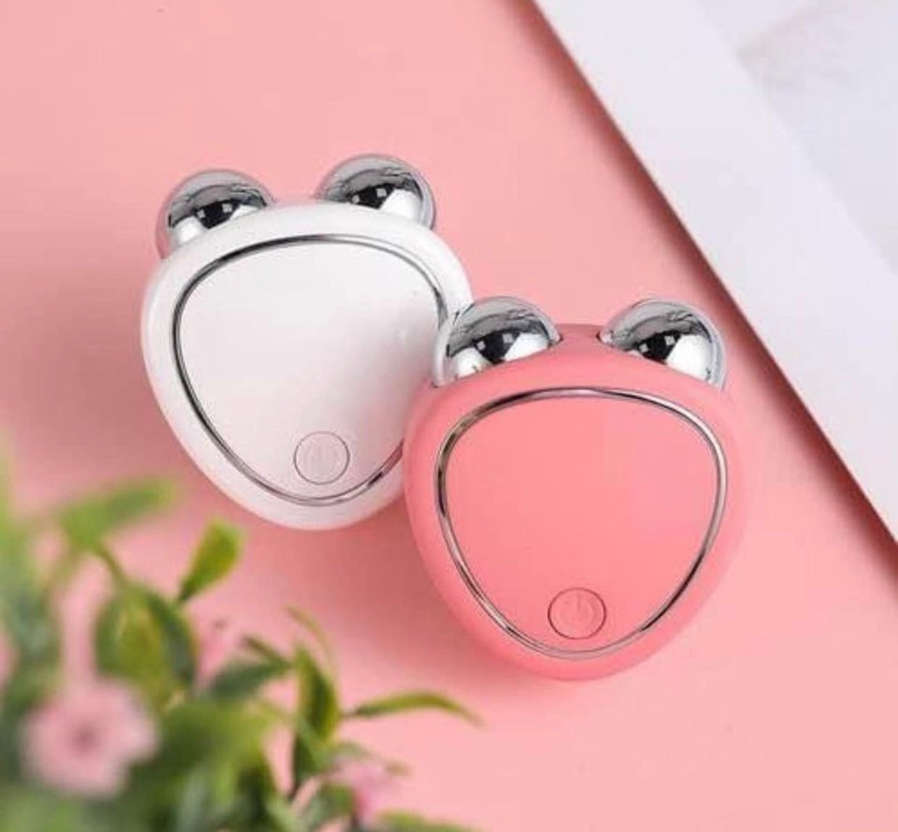 masajeador facial microcorriente
lifting facial en casa
dispositivo anti edad rostro
reafirmante facial microcorriente
tonificador facial
cuidado de la piel anti arrugas
skin lifting device
aparato facial firmeza piel
contorno facial definido
skincare tecnológico facial